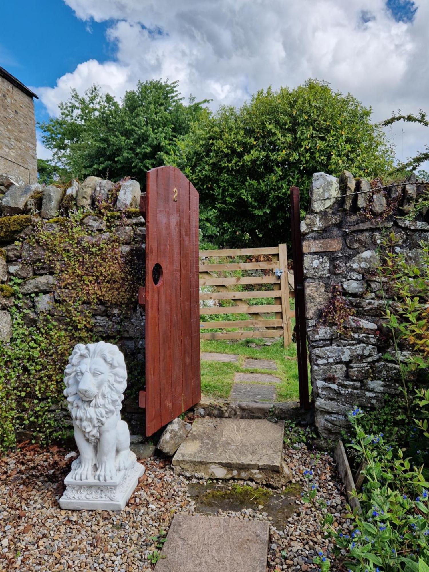 2 Stanhope Hall B&B Bishop Auckland Exterior photo